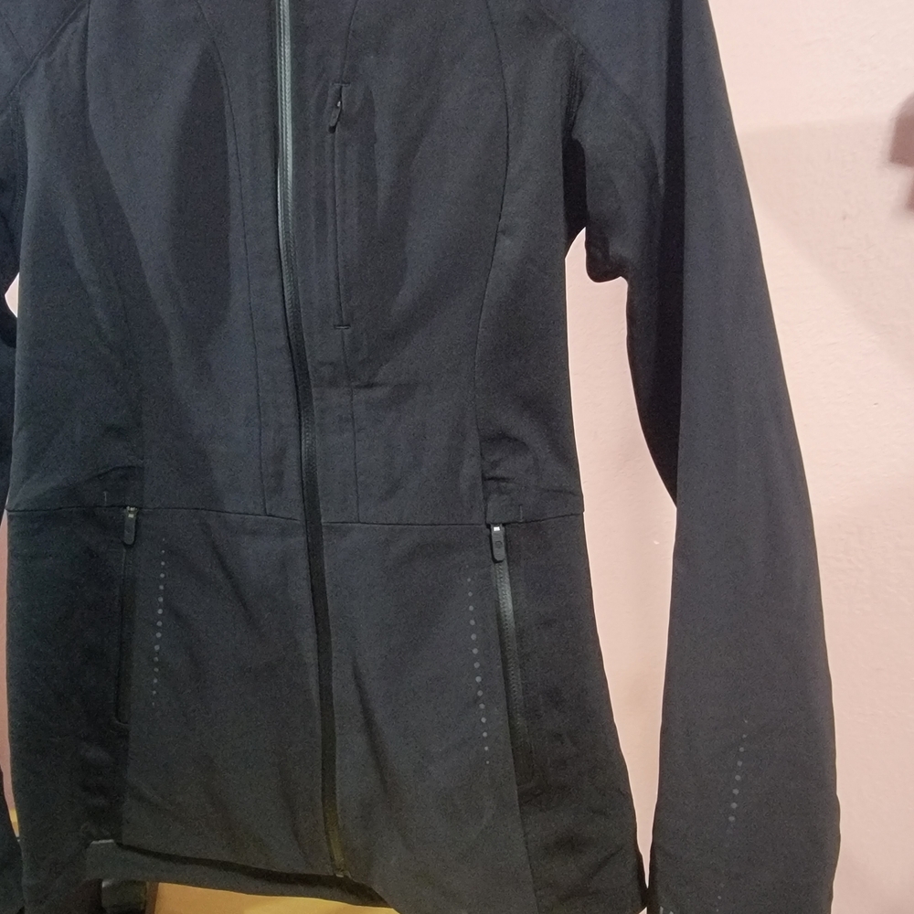 lululemon athletica Women's Utility Jacket in Black - Picture 2 of 12